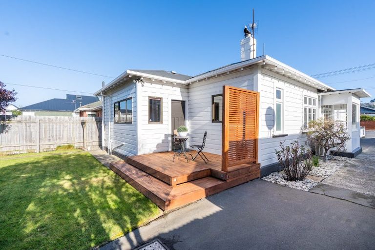 Photo of property in 15 East Avenue, Saint Kilda, Dunedin, 9012