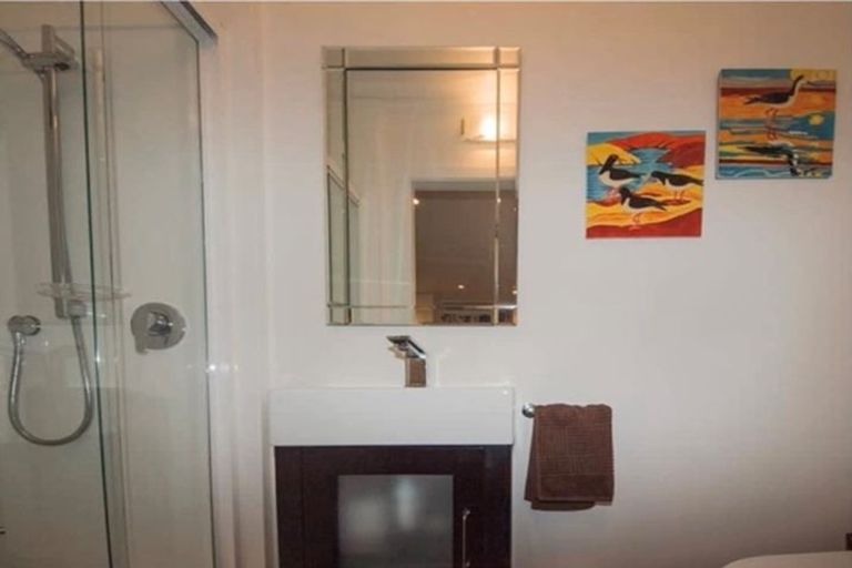 Photo of property in 15 Halswater Drive, Churton Park, Wellington, 6037