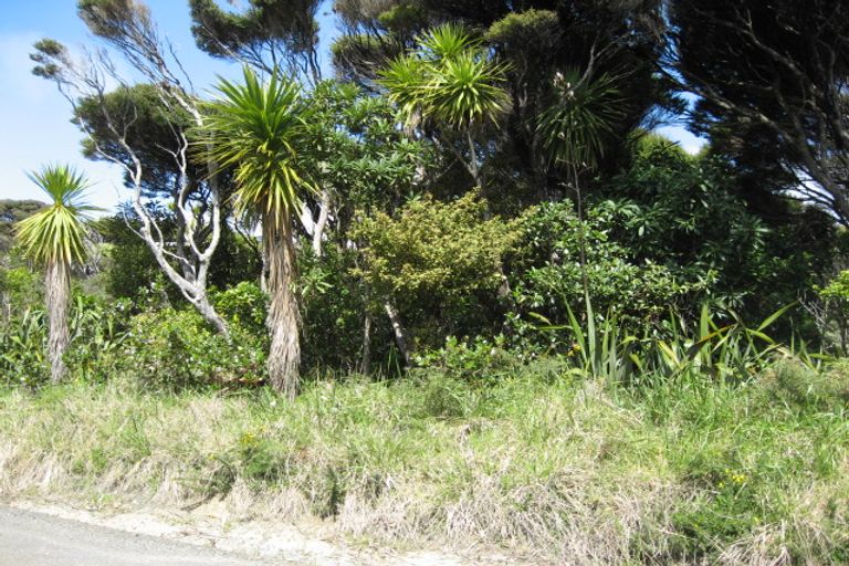 Photo of property in 23 Log Race Road, Piha, 0772