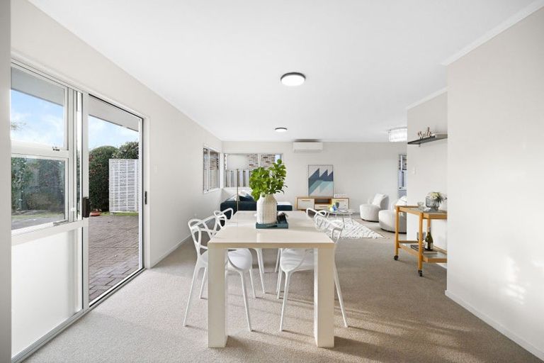 Photo of property in 34 Macmurdo Avenue, Glenview, Hamilton, 3206