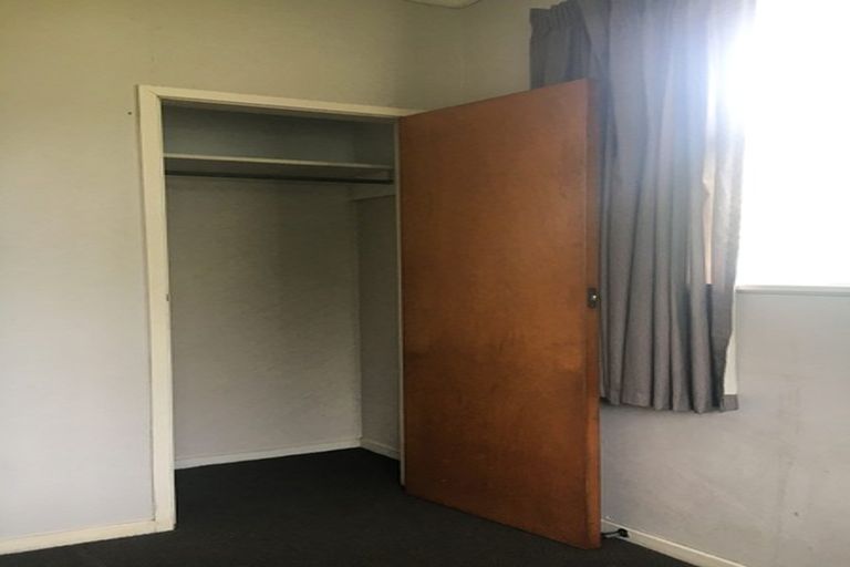 Photo of property in 13 Mayville Avenue, New Lynn, Auckland, 0600