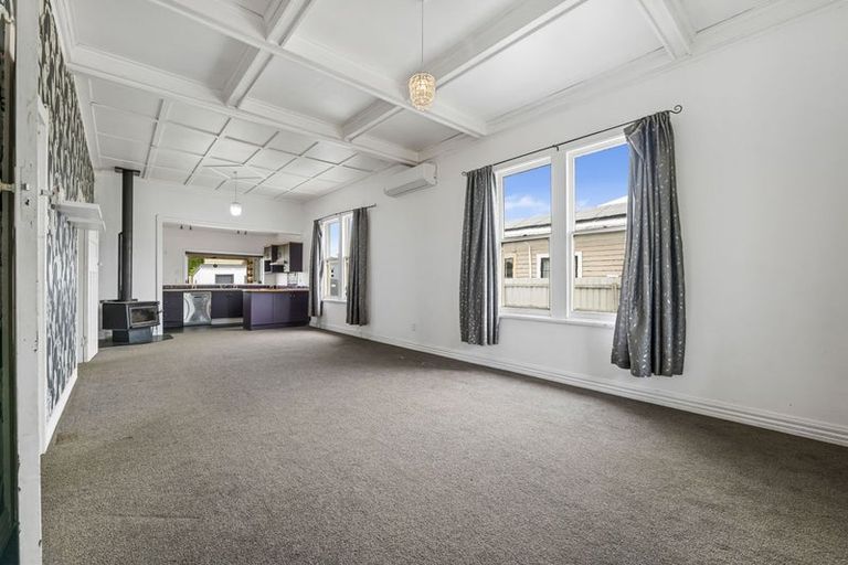 Photo of property in 278 South Road, Hawera, 4610