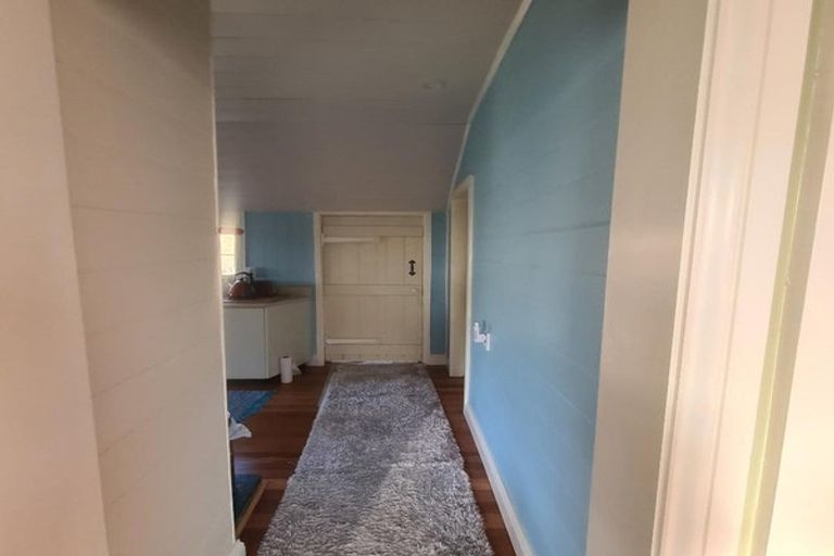 Photo of property in 8 Queen Street, Springfield, 7681