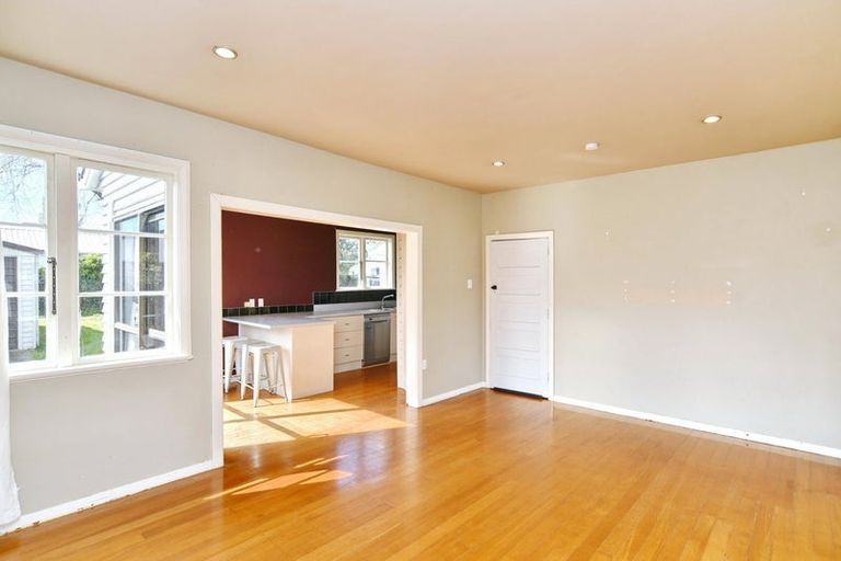 Photo of property in 2 Davis Place, Woolston, Christchurch, 8023