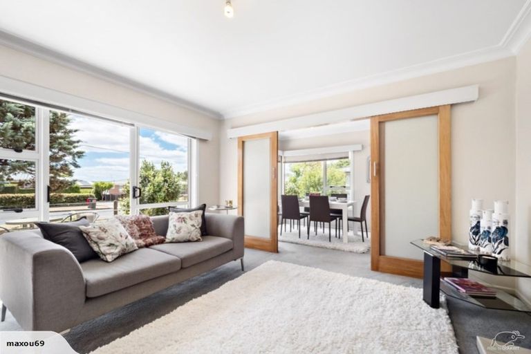 Photo of property in 10 Phillip Street, Pukekohe, 2120