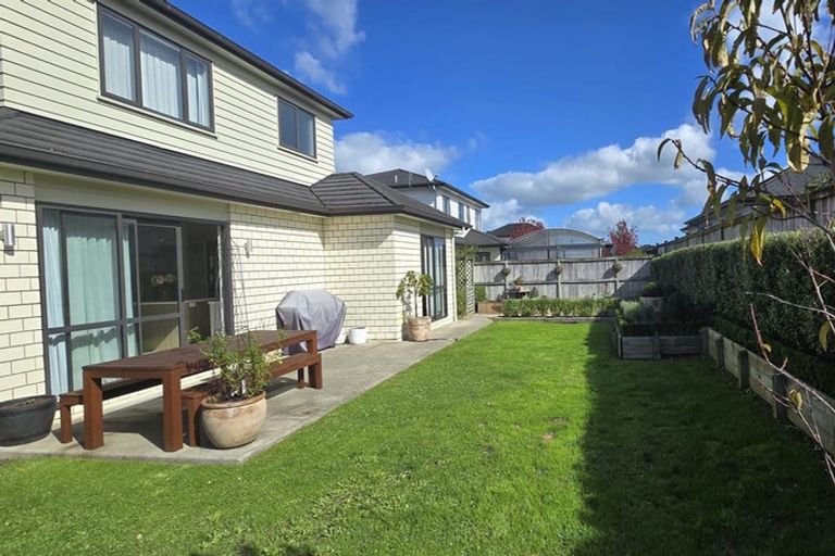 Photo of property in 9 Kabardin Street, Karaka, Papakura, 2113
