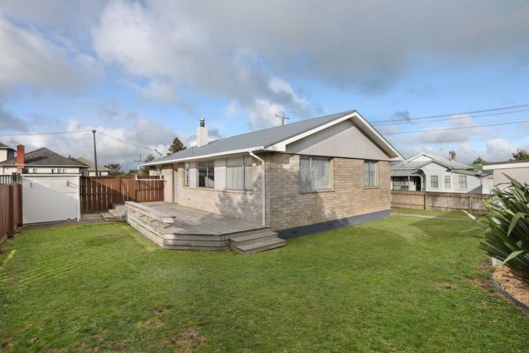 Photo of property in 32 Morris Street, Marton, 4710