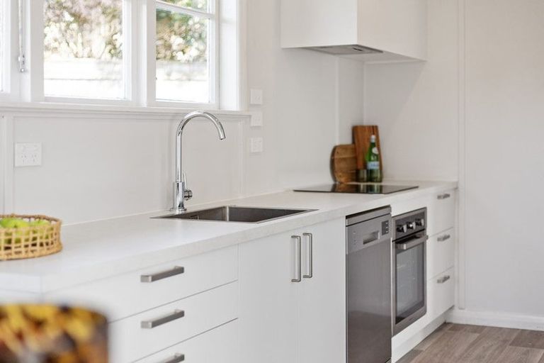 Photo of property in 19 Chew Place, Ranui, Porirua, 5024