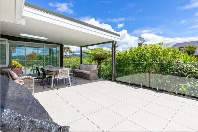 Photo of property in 45 Huia Road, Titirangi, Auckland, 0604
