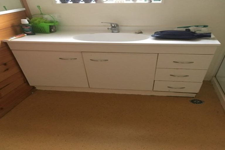 Photo of property in Te Awhina Apartments, 22u2 Sussex Street, Mount Cook, Wellington, 6021