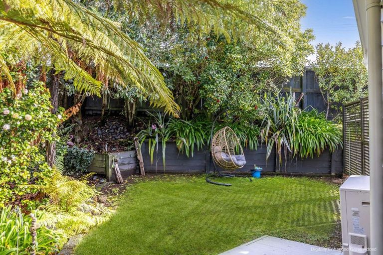 Photo of property in 2 Alberta Street, Acacia Bay, Taupo, 3330