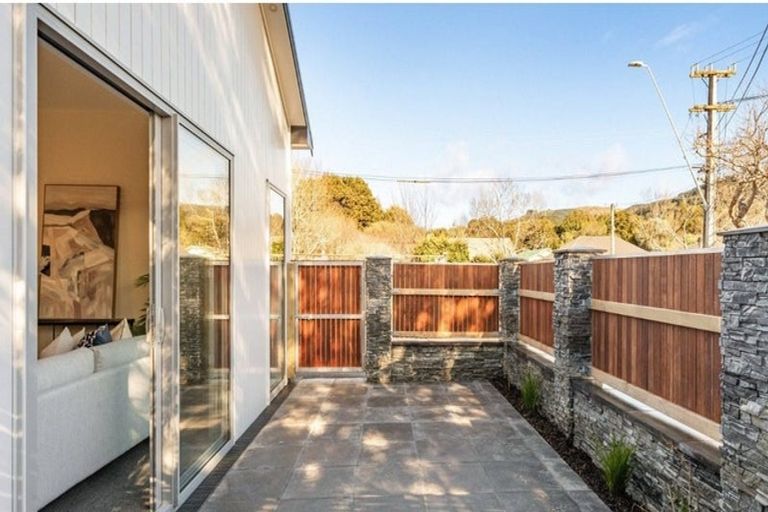 Photo of property in 56 Brentwood Street, Trentham, Upper Hutt, 5018
