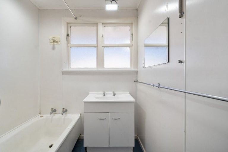 Photo of property in 6 Taumaihi Street, Bulls, 4818