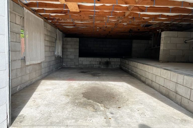 Photo of property in 2/2 Gretel Place, Hillcrest, Auckland, 0627