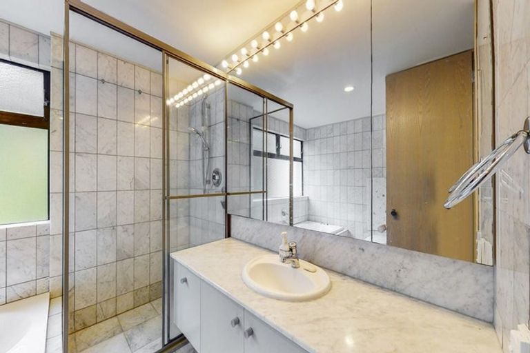 Photo of property in 260u6 Oriental Parade, Oriental Bay, Wellington, 6011