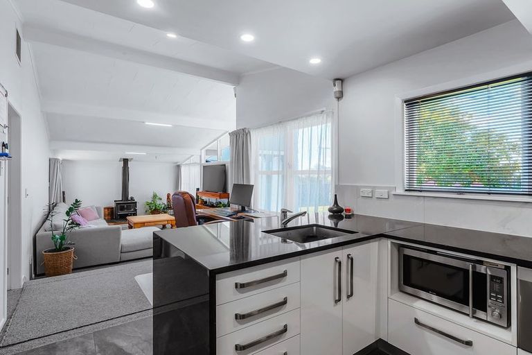 Photo of property in 8 Simkin Street, Taupo, 3330