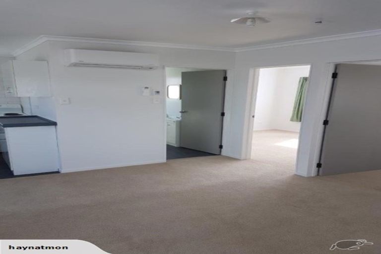 Photo of property in 8 Naumai Place, Spotswood, New Plymouth, 4310