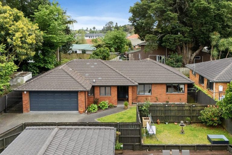 Photo of property in 17a Callis Avenue, Opaheke, Papakura, 2113