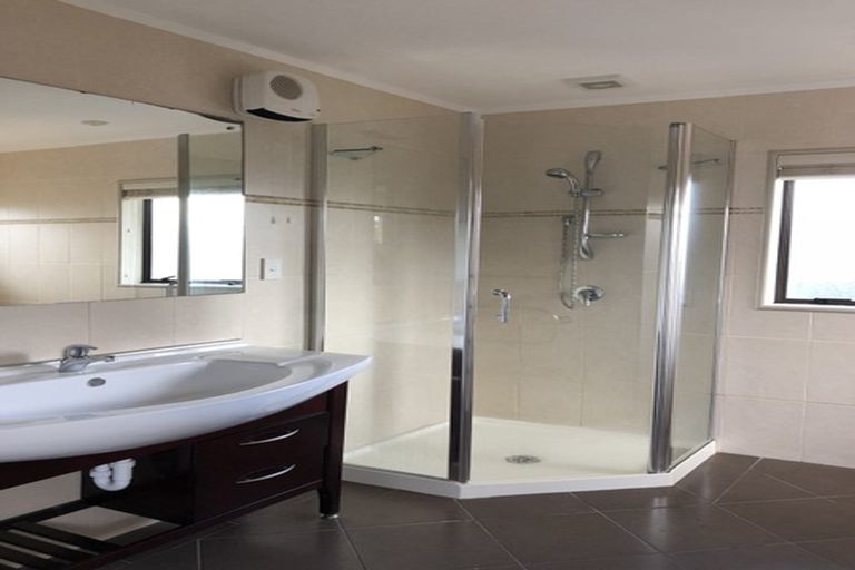 Photo of property in 325 Hobsonville Road, Hobsonville, Auckland, 0618