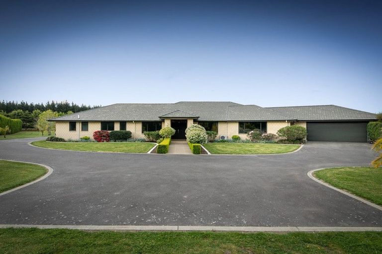 Photo of property in 8 Devine Drive, Rolleston, Christchurch, 7678