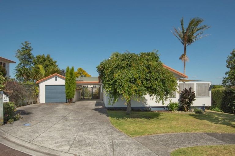 Photo of property in 22 Lucerne Place, Welcome Bay, Tauranga, 3112