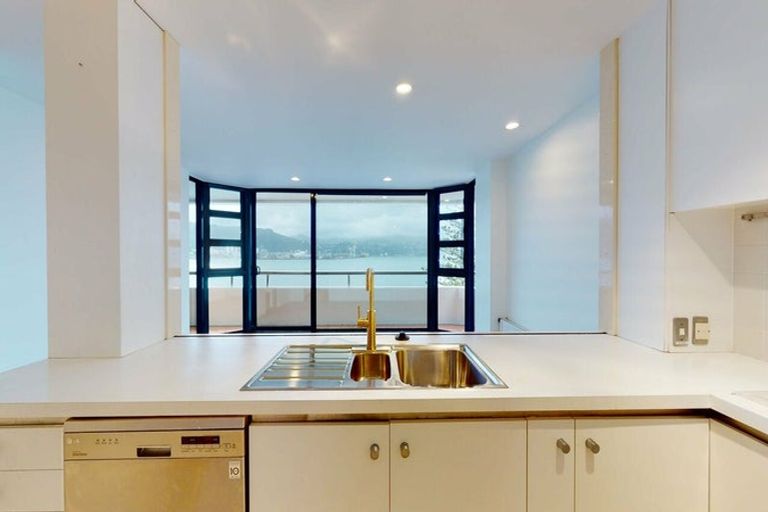 Photo of property in 260u6 Oriental Parade, Oriental Bay, Wellington, 6011