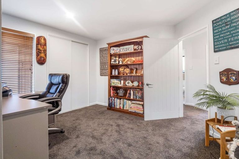 Photo of property in 7 Strathcarron Place, Broomfield, Christchurch, 8042