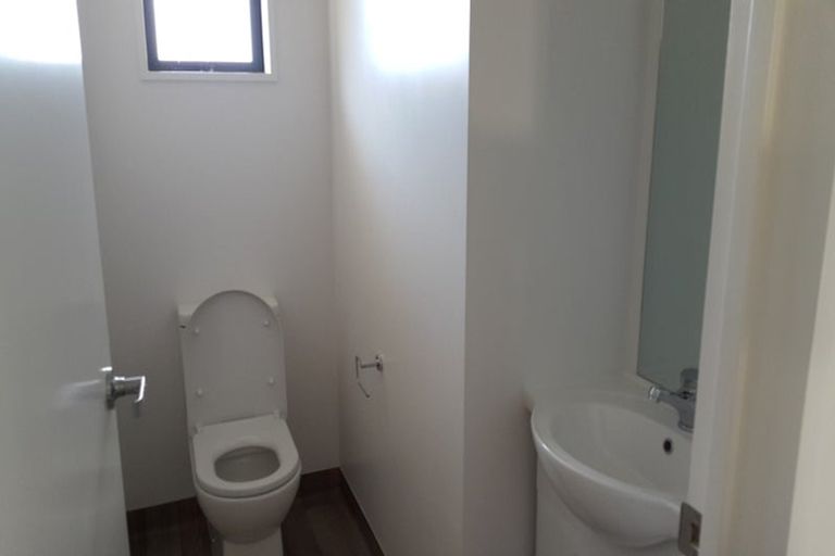 Photo of property in 120 Maidstone Road, Ilam, Christchurch, 8041