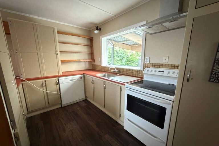 Photo of property in 33 Canterbury Street, Tamatea, Napier, 4112