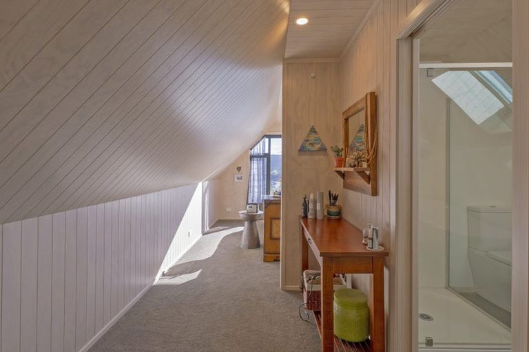 Photo of property in 34 Motuhoa Road, Tairua, 3508