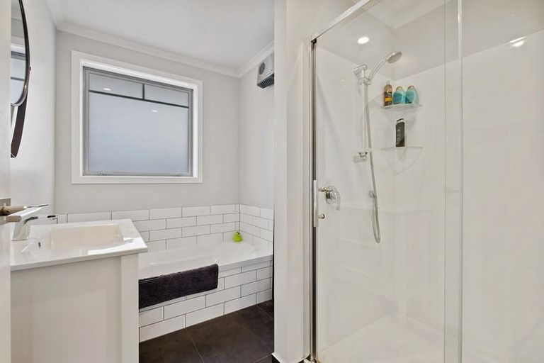 Photo of property in 113a Inniscort Street, Cromwell, 9310