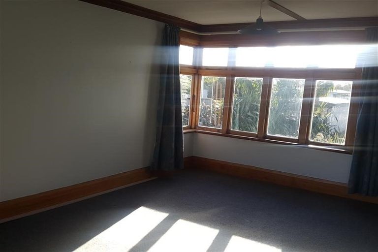 Photo of property in 9 Raniera Street, Glen Avon, New Plymouth, 4312