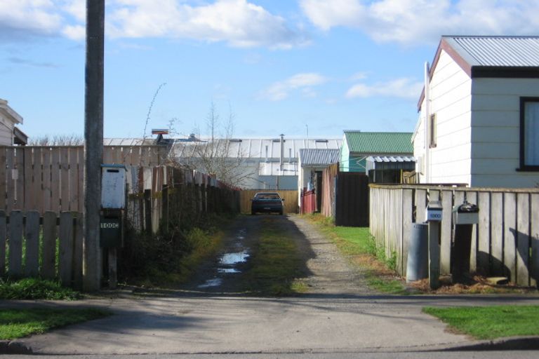 Photo of property in 100b Mako Mako Road, Levin, 5510