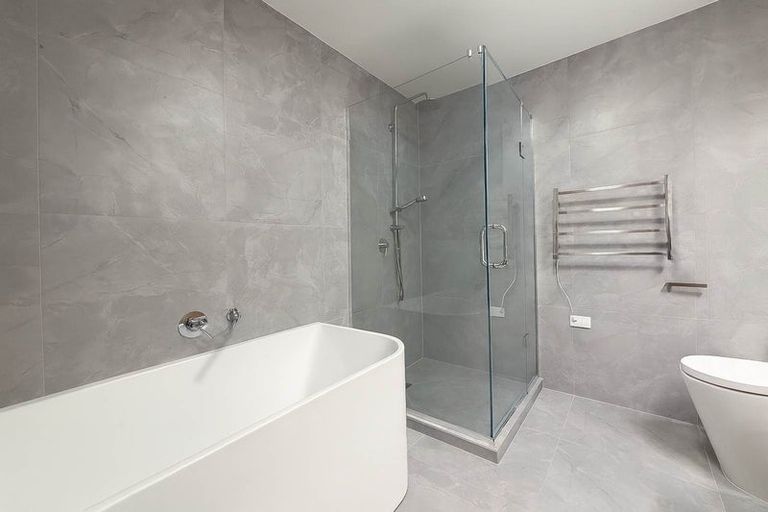 Photo of property in 6 Paina Crescent, Massey, Auckland, 0614