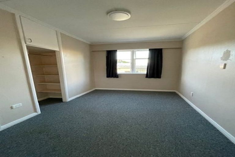 Photo of property in 115 Mitchell Street, Brooklyn, Wellington, 6021