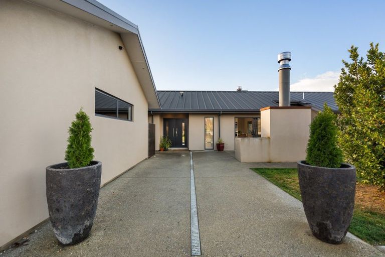 Photo of property in 96 Mcintosh Road, Blackmans, Alexandra, 9391