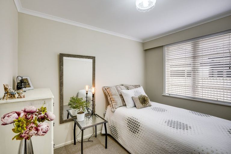 Photo of property in 2 Harrow Street, Taradale, Napier, 4112