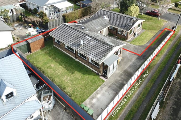 Photo of property in 12b Hastings Street, Te Puke, 3119