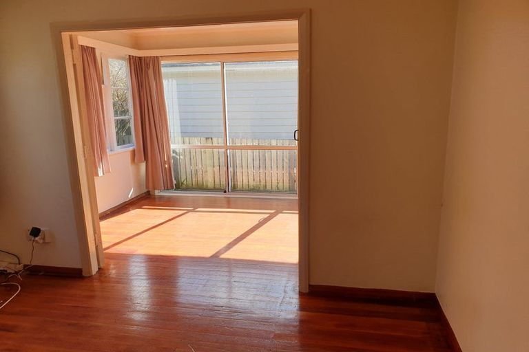 Photo of property in 34 Allington Road, Karori, Wellington, 6012