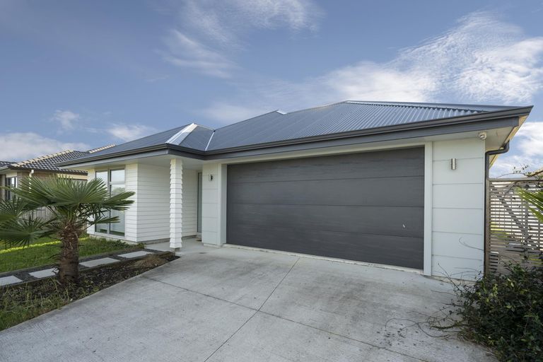 Photo of property in 4 Mangatiti Street, Papakura, 2110