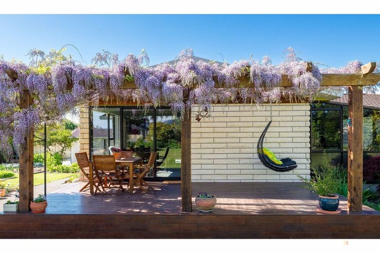 Photo of property in 1 Pitman Place, Waimate, 7924