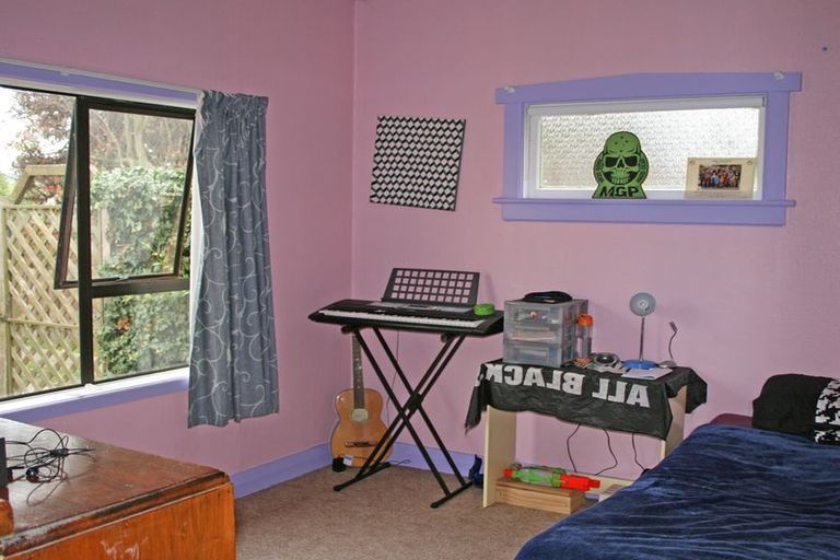 Photo of property in 1 Sandringham Street, Oamaru North, Oamaru, 9400