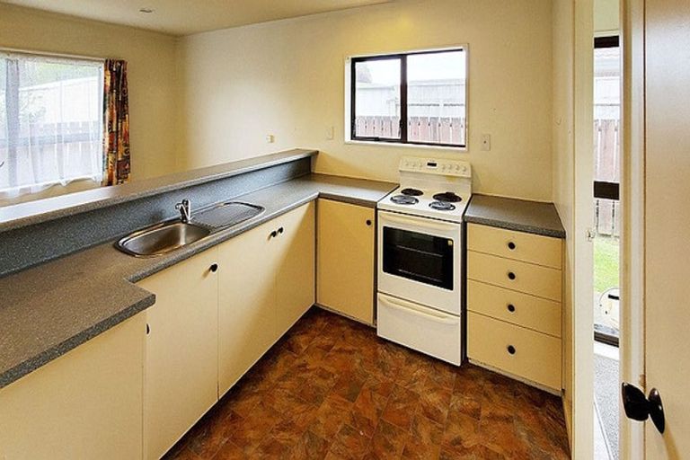Photo of property in 1/3a Youngs Road, Papakura, 2110