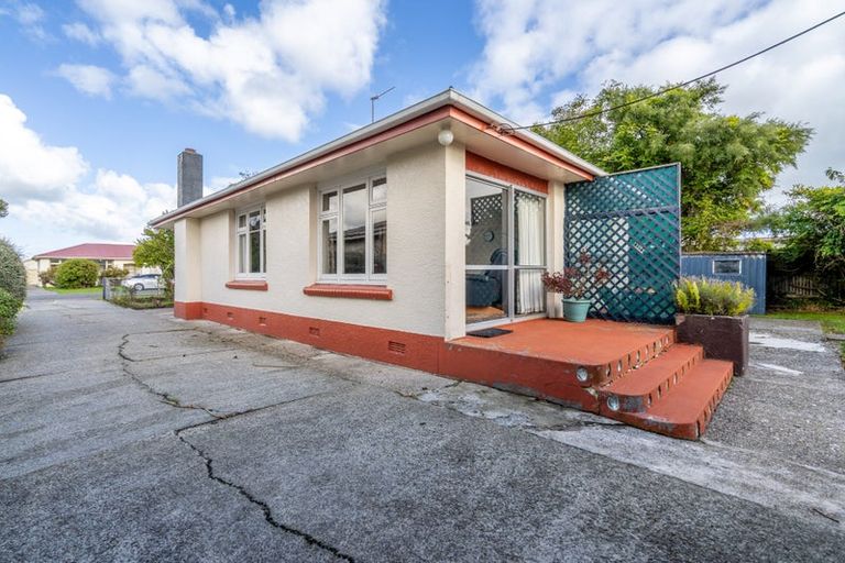 Photo of property in 38 Nichol Street, Heidelberg, Invercargill, 9812