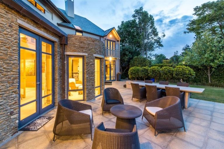 Photo of property in 67 Puriri Street, Riccarton, Christchurch, 8041