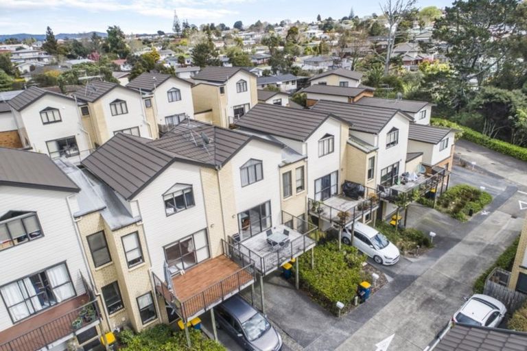 Photo of property in St Claire Village, 45/172 Mcleod Road, Te Atatu South, Auckland, 0610