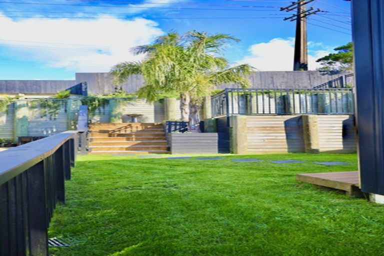 Photo of property in 11 Boutique Way, Orewa, 0931