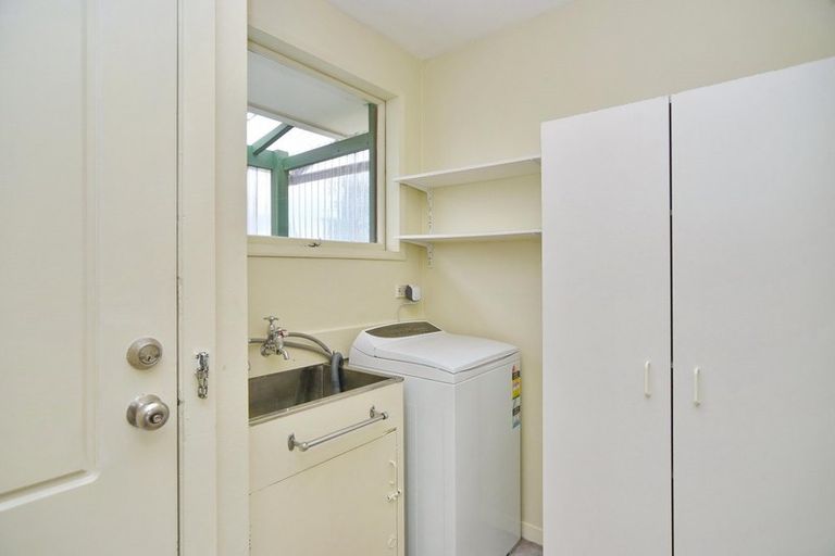 Photo of property in 115 Oakhampton Street, Hornby, Christchurch, 8042