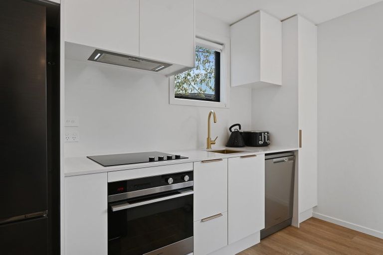 Photo of property in 4/55 Cleveland Street, Edgeware, Christchurch, 8013