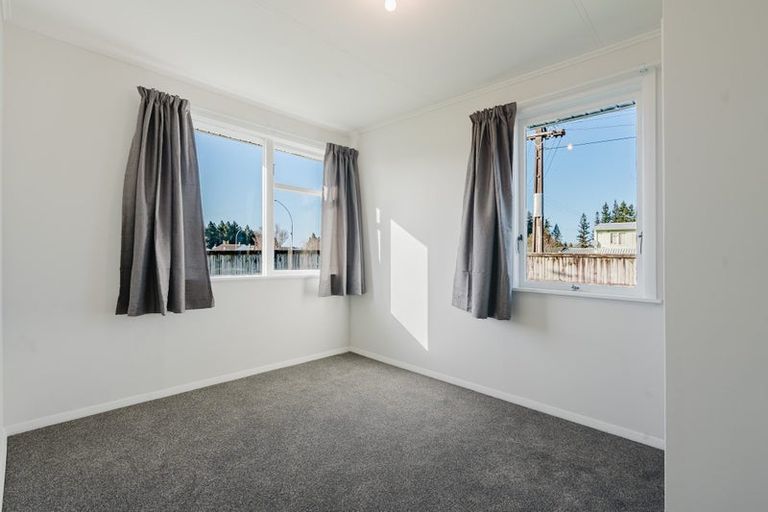 Photo of property in 36a Montgomery Crescent, Bader, Hamilton, 3206